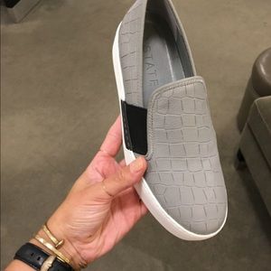Brand new 1 state slip on gray sneakers never worn